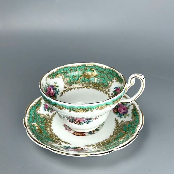 Vintage Coalport "MONTROSE Green" Tea Cup with Saucer Porcelain England - Picture 2 of 14